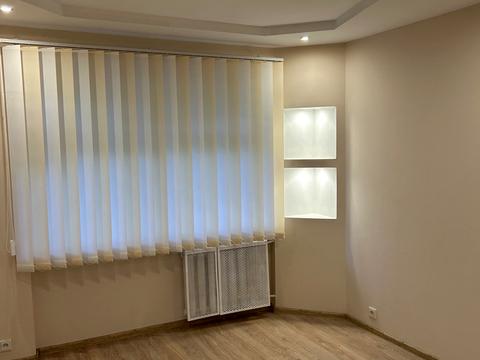 комерційна за адресою Академіка Філатова вул., 26