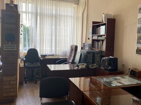 комерційна за адресою Науки просп. (Леніна), 40