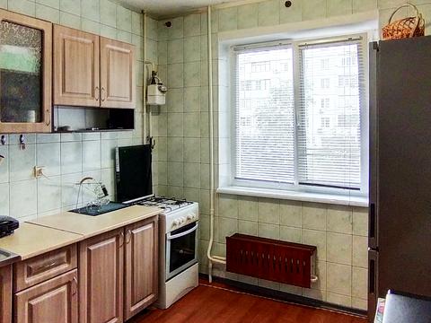 квартира за адресою Михайла Лушпи просп., 49