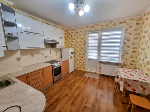 квартира за адресою Сергія Данченка вул., 3