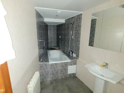 квартира за адресою Соборна вул. (50 років Жовтня), 24а