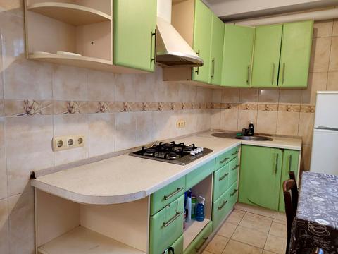 квартира за адресою Олександра Довженка вул., 12