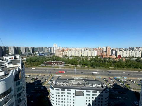 квартира за адресою Миколи Бажана просп., 14