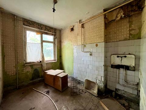 коммерческая по адресу Міру, 21