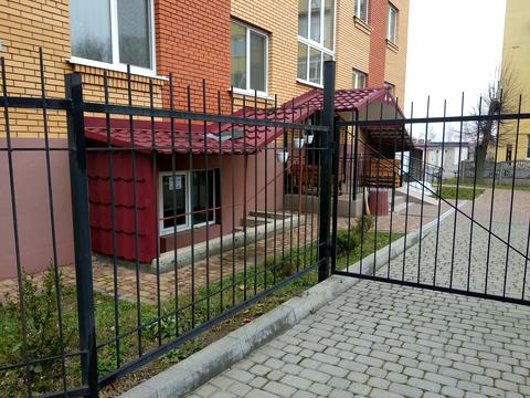 комерційна за адресою Марка Кропивницького вул. (Галана), 7/3