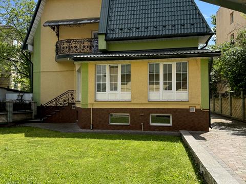 дом по адресу Ивано-Франковск, Матейко ул., 30В