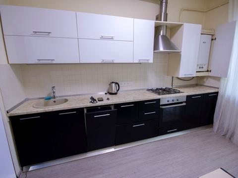 квартира за адресою Євгена Чикаленка вул., 56а