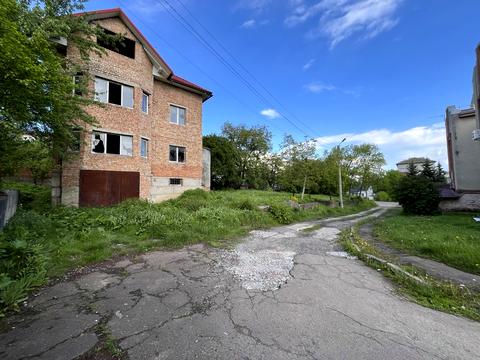 дом по адресу Михаила Грушевского ул.