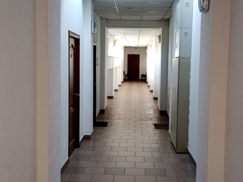 комерційна за адресою Хуторівка вул., 40