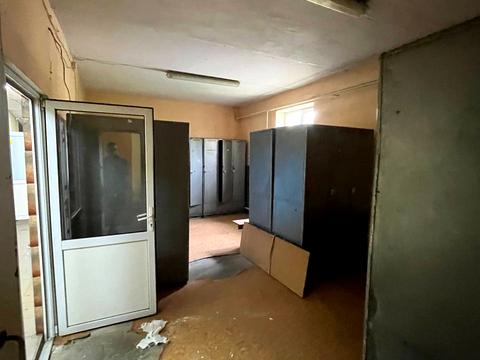 коммерческая по адресу Школьная ул., 11