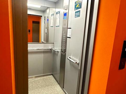квартира за адресою Перлинна вул., 3а/1