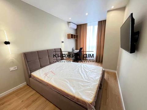 квартира за адресою Київ, Дніпровська набережна вул., 17-К