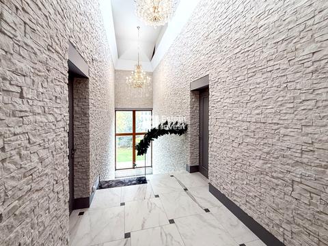 будинок за адресою Миру