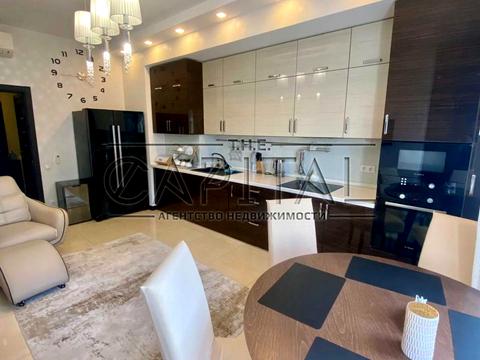 квартира по адресу Андрея Верхогляда ул. (Михайла Драгомирова), 14