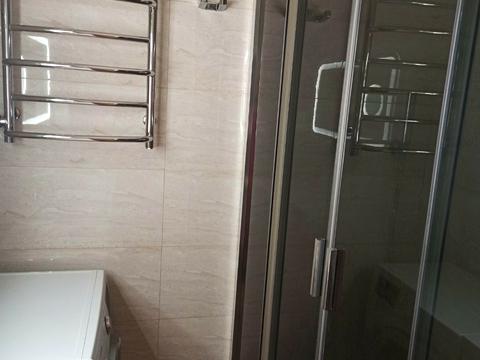 квартира за адресою Новодарницька вул., 3/15