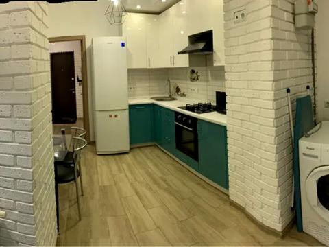 квартира по адресу Володимирська ул., 1