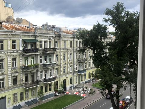 квартира за адресою Івана Франка вул., 30