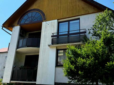 будинок за адресою Щедра вул., 65
