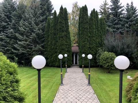 дом по адресу Столичне Шосе