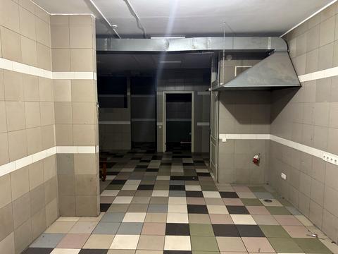 коммерческая по адресу Проспект Металургів, 34а