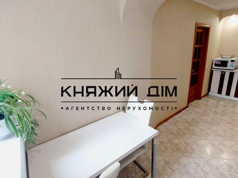 квартира за адресою Антоновича вул. (Горького), 165