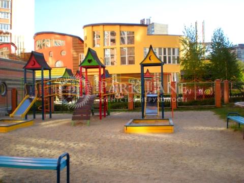 квартира за адресою Осіння вул., 33