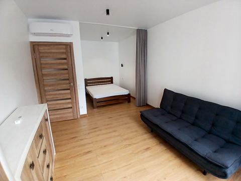 квартира за адресою Залізнична вул., 9