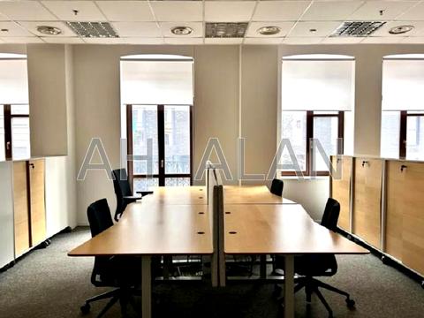 комерційна за адресою Михайлівська вул., 7