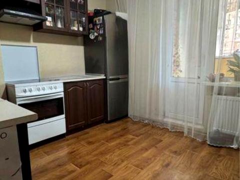 квартира за адресою Здолбунівська вул., 13