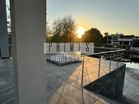 будинок за адресою Лісна вул.