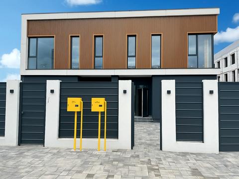 будинок за адресою Райдужна вул.