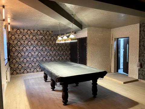 комерційна за адресою Західна вул., 10