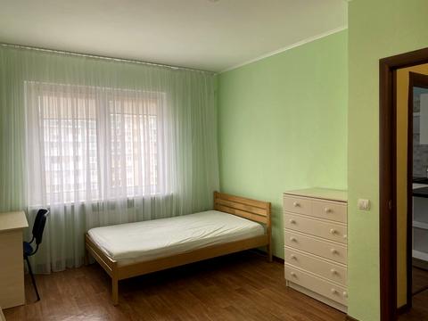 квартира за адресою Софії Русової вул., 7