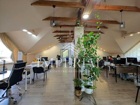 комерційна за адресою Олени Теліги вул., 5