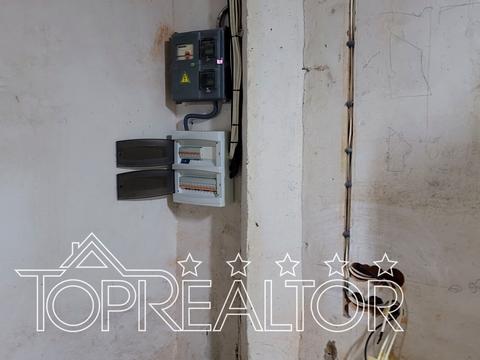 комерційна за адресою Золочівська вул., 21