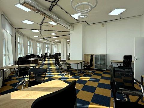 комерційна за адресою Кловський узвіз, 7a