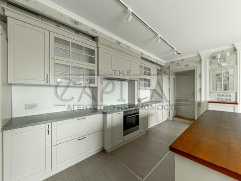 будинок за адресою вул. Локомотивна