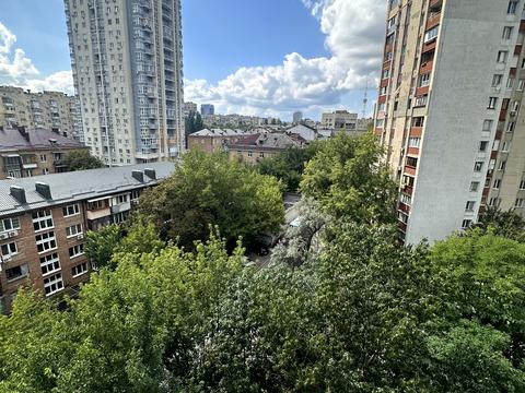 квартира за адресою Юрія Іллєнка вул. (Мельникова), 5