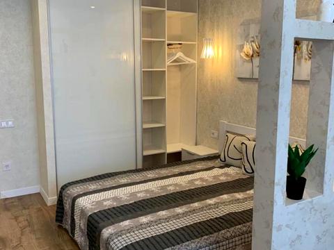 квартира за адресою Червоної Калини просп., 72а