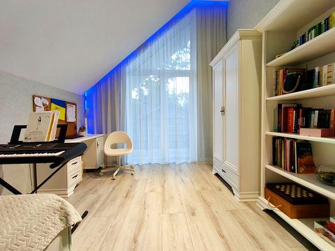 дом по адресу с. Буча, Коновальця