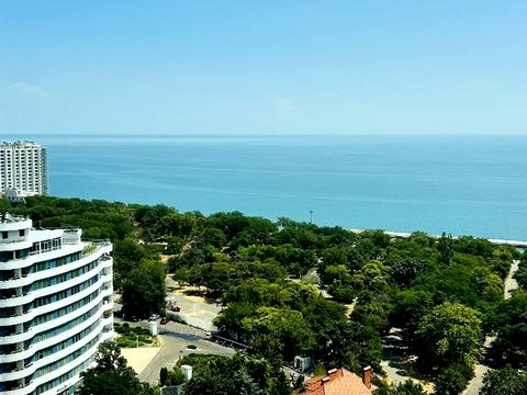 квартира за адресою Літературна вул., 10-Б