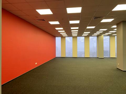 коммерческая по адресу Николая Амосова ул., 12