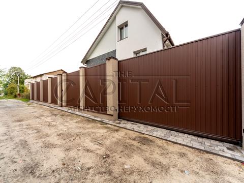 будинок за адресою с. Нові Безрадичі, Жовта