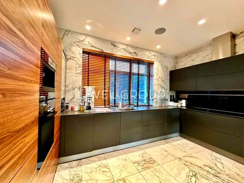 дом по адресу Золочівська, 18