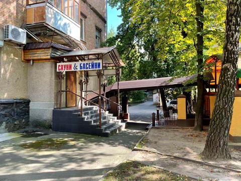 комерційна за адресою Вацлава Гавела бульв. (Івана Лепсе), 49