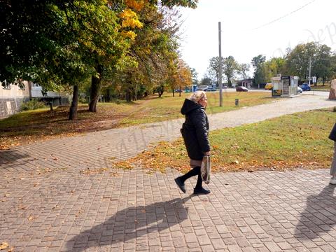комерційна за адресою Нескорених вул., 49