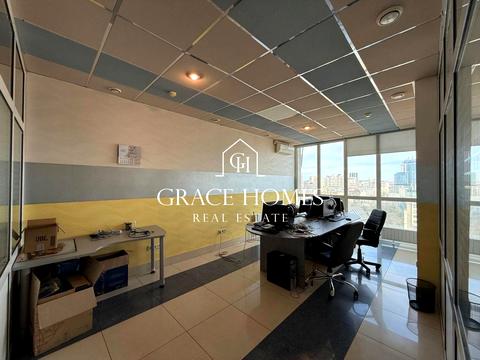 комерційна за адресою Саксаганського вул., 121