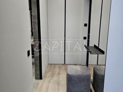 квартира за адресою Салютна вул., 2