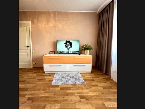 квартира за адресою Добровольців пров., 2