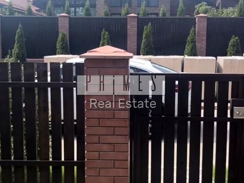 дом по адресу Полевой пер.